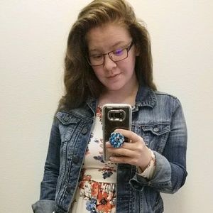 Meet your Posher, Naomi